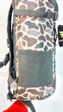 Load image into Gallery viewer, BURLEBO COOLER BACKPACK  CLASSIC DEER CAMO
