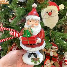 Load image into Gallery viewer, RESIN SANTA TOES
