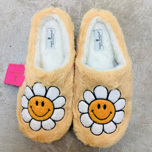 DAISY FLOWER SLIPPERS