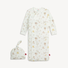 Load image into Gallery viewer, MAGNETIC ME - GOWN &amp; HAT SET - BEDTIME RHYMES
