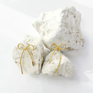 BOW EARRINGS - GOLD