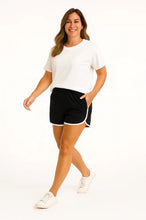 Load image into Gallery viewer, GO GETTER SHORTS / BLACK
