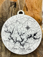 Load image into Gallery viewer, SMITH LAKE ROUND ORNAMENT
