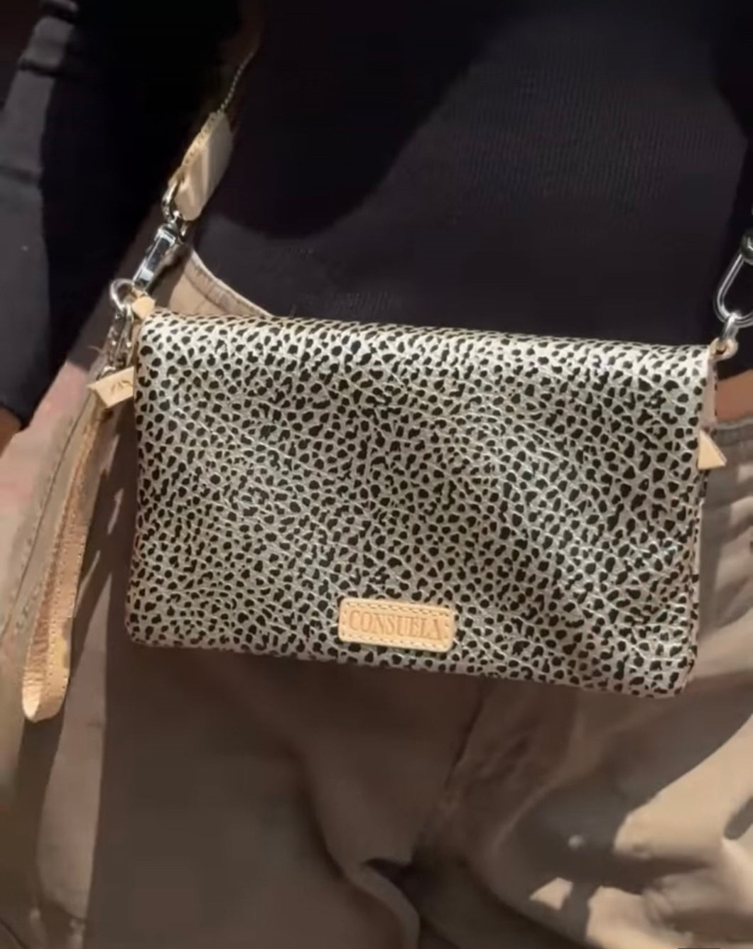 CONSUELA UPTOWN CROSSBODY - WESLEY