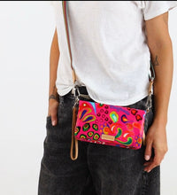 Load image into Gallery viewer, CONSUELA UPTOWN CROSSBODY - CECI
