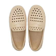Load image into Gallery viewer, FLOAFERS WATER SHOE / WARM SAND COCONUT
