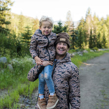 Load image into Gallery viewer, BURLEBO YOUTH PUFFER JACKET - GAUGE CAMO
