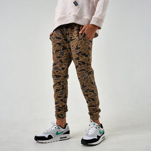 BERLEBO YOUTH ATHLETIC JOGGER - GAUGE CAMO