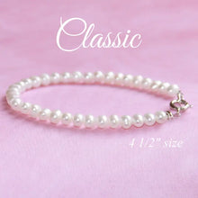 Load image into Gallery viewer, PEARL STERLING CLASP BRACELET
