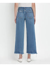 Load image into Gallery viewer, FLYING MONKEY SAGACITY CROP WIDE LEG JEANS

