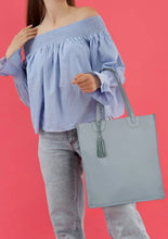 Load image into Gallery viewer, LEATHER TOTE - DUSTY BLUE
