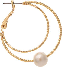 Load image into Gallery viewer, Gold Texture Wire Faux Pearl Hoop Earring
