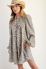Load image into Gallery viewer, LEOPARD LUXE
