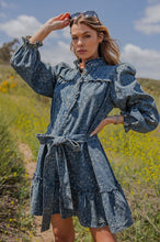 Load image into Gallery viewer, DARLING DENIM

