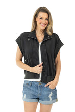 Load image into Gallery viewer, BLACK WASHED VEST
