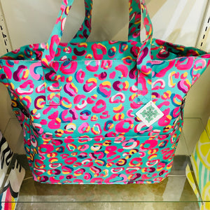 COLOR QUEEN BEACH BAG