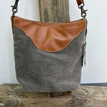 Load image into Gallery viewer, MARANDA HAND TOOLED BAG
