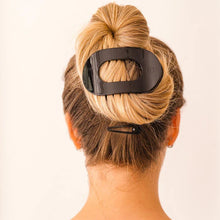 Load image into Gallery viewer, TELETIES ROUND FLAT HAIR CLIP / LARGE BLACK
