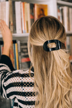 Load image into Gallery viewer, TELETIES ROUND FLAT HAIR CLIP / SMALL BLACK
