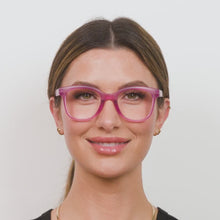 Load and play video in Gallery viewer, PEEPERS READERS GRANDVIEW - PINK +1.75
