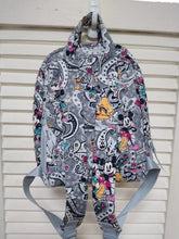 Load image into Gallery viewer, VERA BRADLEY MINI MOUSE TOTEPACK
