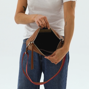 CONSUELA DOWNTOWN CROSSBODY - BRANDY
