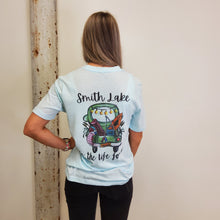 Load image into Gallery viewer, SMITH LAKE LIVIN&#39; TEE
