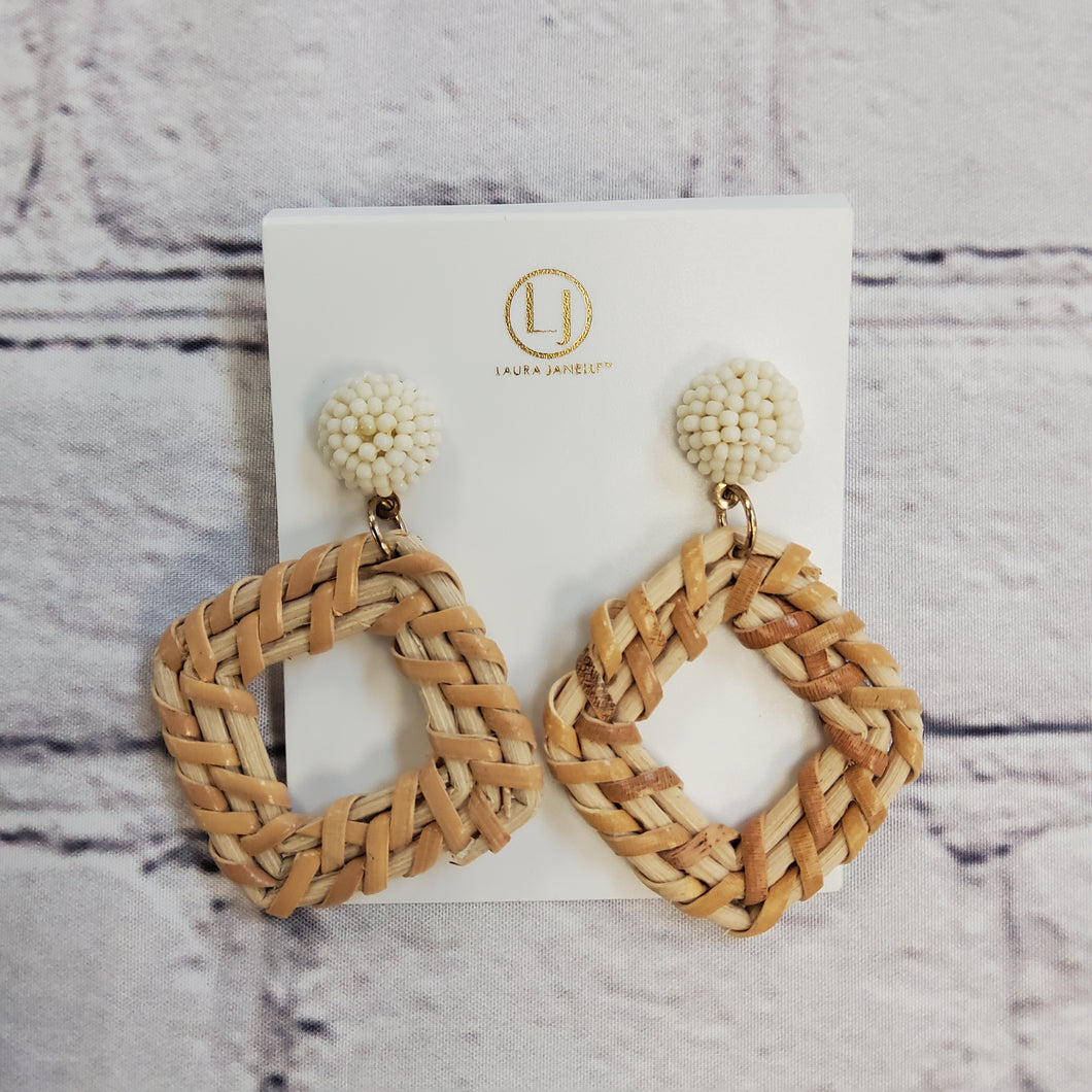 NATURAL RATAN DROP EARRINGS