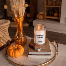 Load image into Gallery viewer, PUMPKIN PICKING CANDLE
