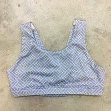 Load image into Gallery viewer, SPORTS BRA - GEO LILAC
