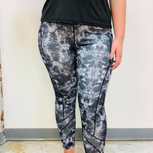 Load image into Gallery viewer, ACTIVE LIFESTYLE LEGGINGS - MOONLIT BLACK
